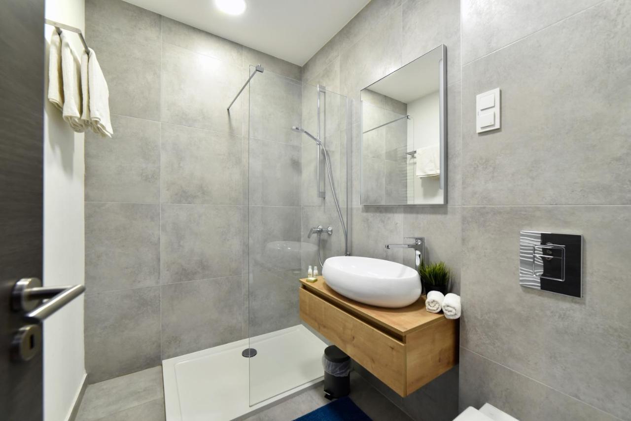 Zrinski Premium Suites & Rooms Zagreb Exterior photo